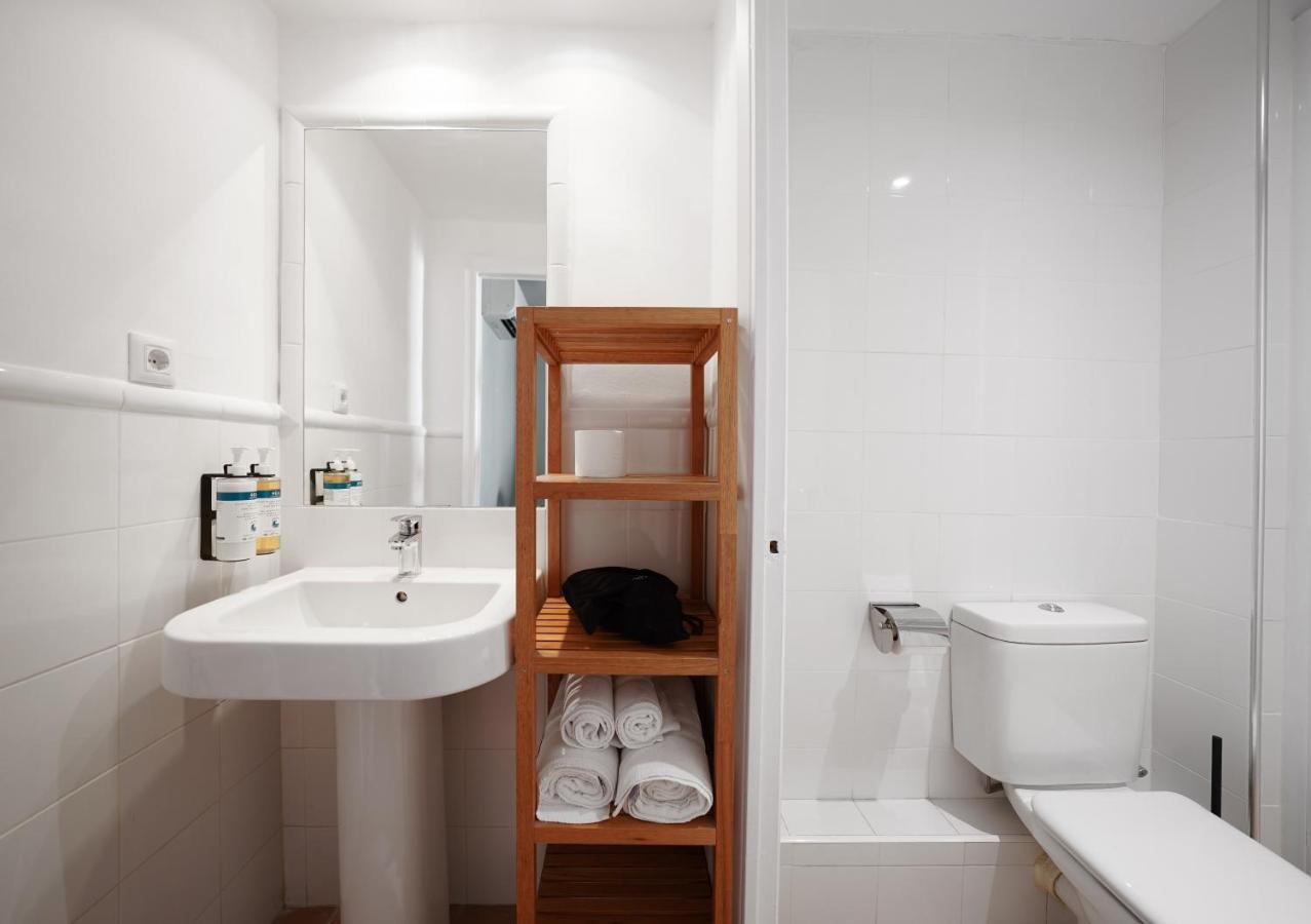Апартаменты Numa Barcelona Seda Экстерьер фото